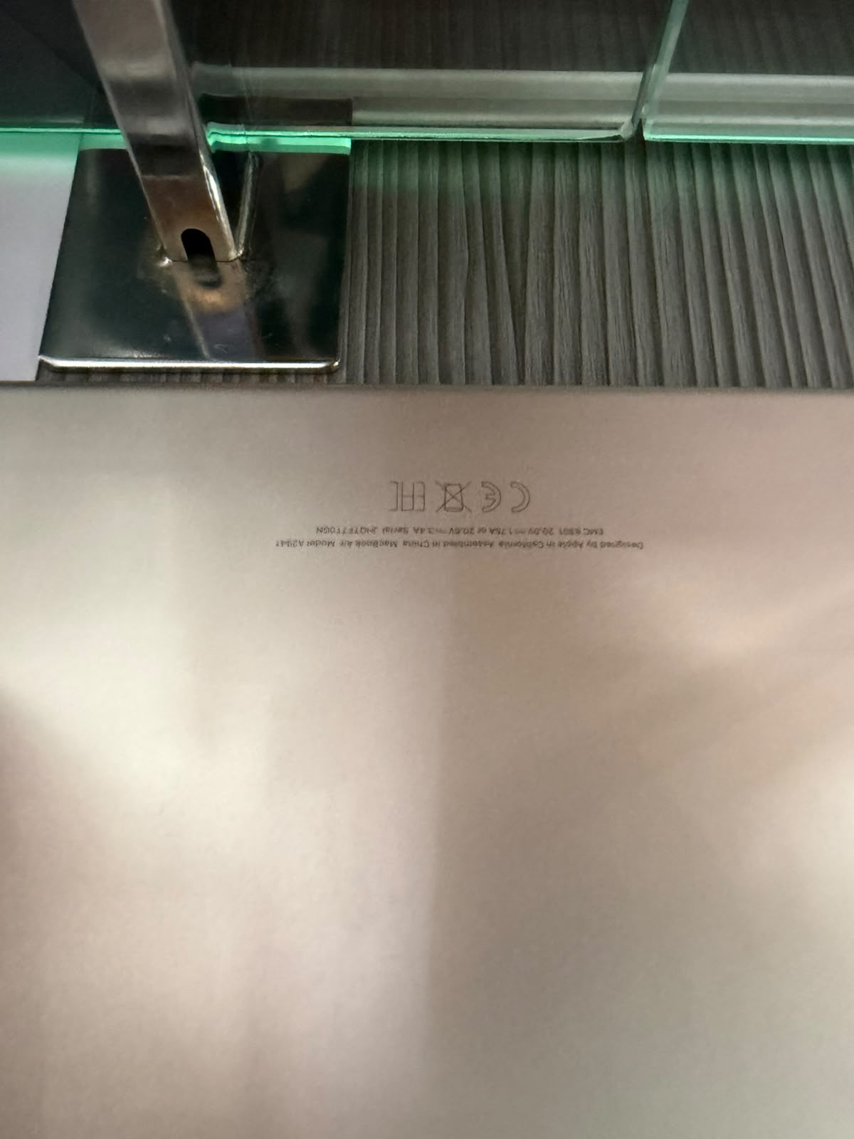 💻 PREOWNED MacBook Air A2941 – M2 Chip, 15" Display, 512GB SSD, 8GB RAM - Image 5